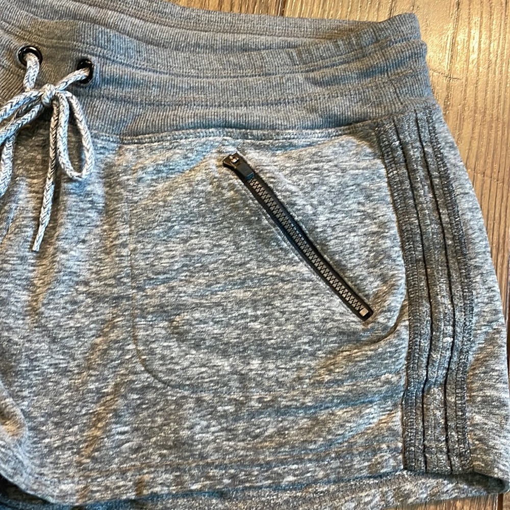Athleta 2 pack - Picture 3 of 6